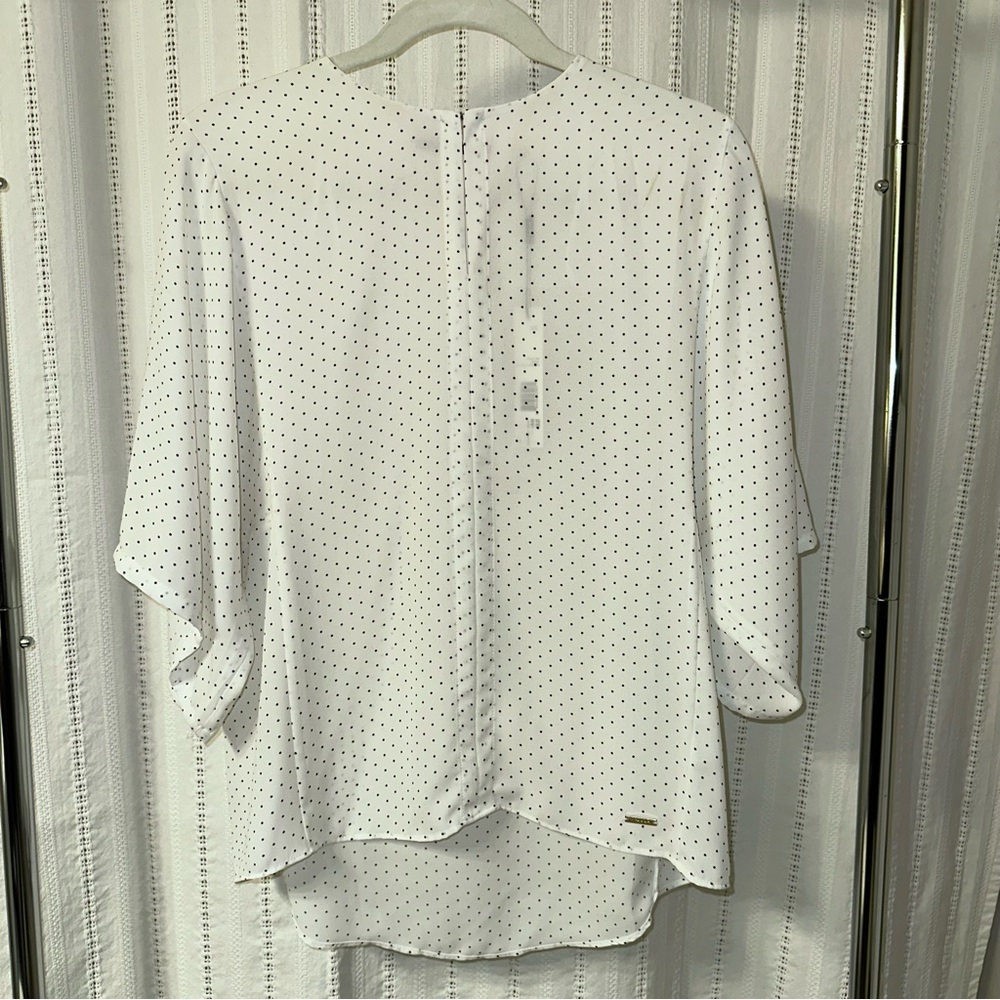 NWT! Tahari White Blouse with Black Dots, XS
